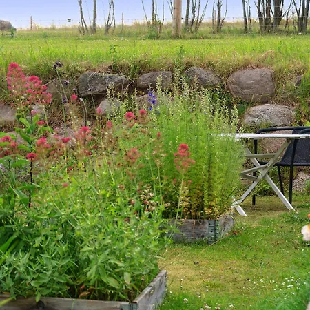 Farmens Gaestehus Lägenhet Svebolle