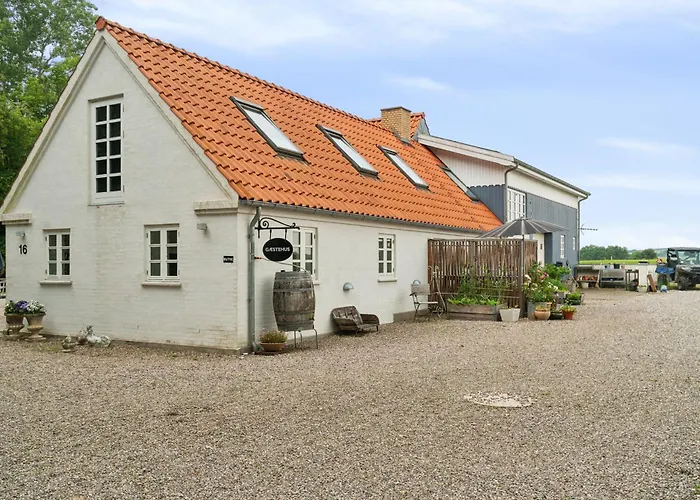 Farmens Gaestehus Svebolle